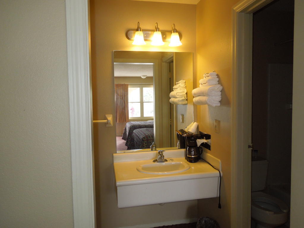 Americas Best Value Inn Chillicothe Exterior foto